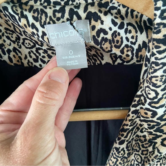 Chico's Leopard Blazer 0 4 6 Women One Button Pockets Cuffs Animal Print - Picture 2 of 10